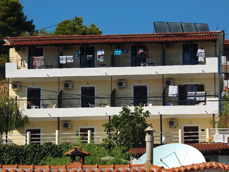 Hotel Christakis Studios Troulos Exterior photo