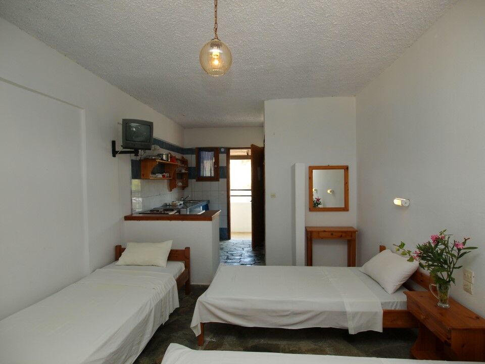 Hotel Christakis Studios Troulos Exterior photo